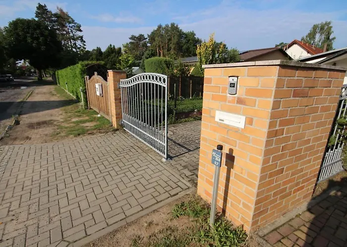 Lovely Hohen Neuendorf